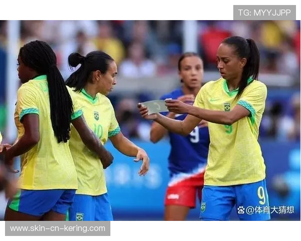 美国女足在巴黎奥运会比赛中以1-0战胜意大利,美国女足在巴黎奥运会比赛中以1-0战胜意大利队为主 美国女足在巴黎奥运会比赛中以1-0战胜意大利,美国女足在巴黎奥运会比赛中以1-0战胜意大利队为主