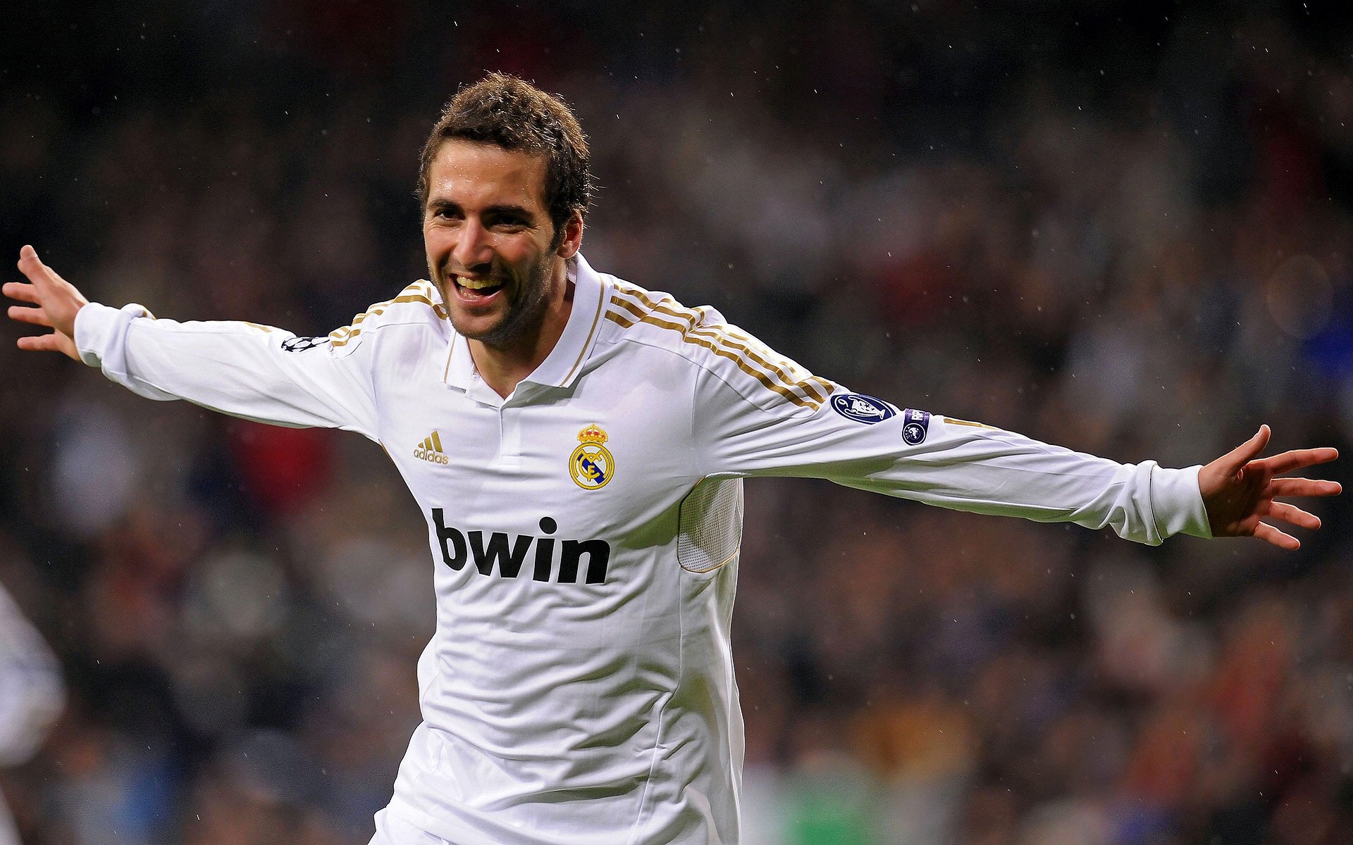 “诺克·达维德·彼得森的强力进攻，助南非队胜利在望”